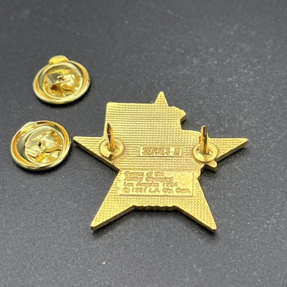1984 Los Angeles Olympics Sam The Eagle Diving Event Star‎ Lapel Hat Pin